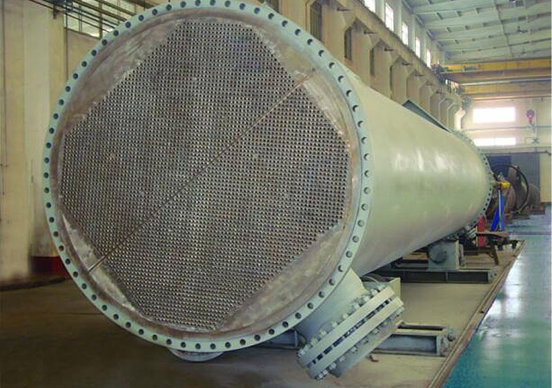 F=600m2锆管加热器